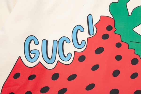 ブランドパーカー背面デザイン